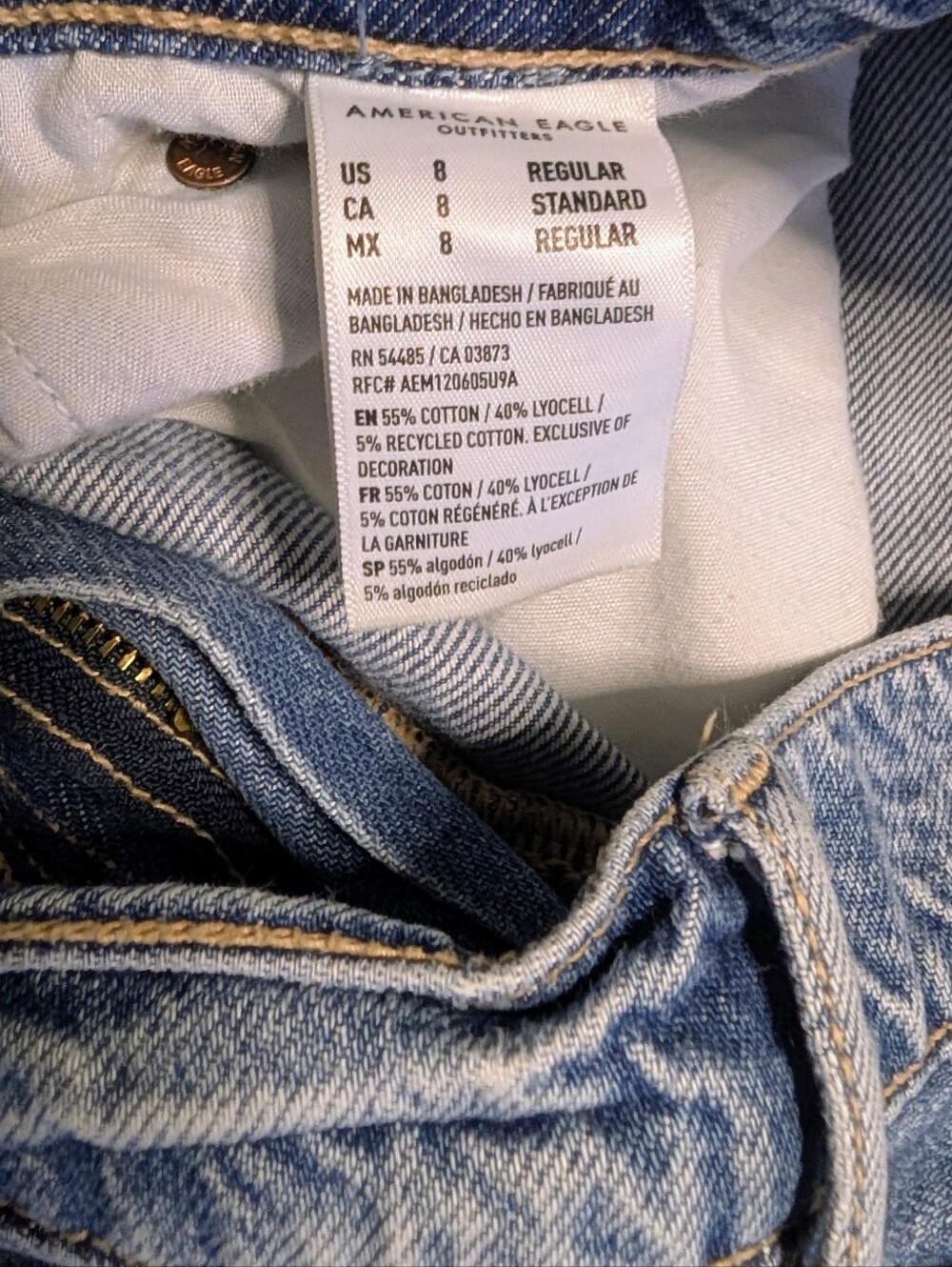 American Eagle Super High Rise Baggy Wide Leg Raw Hem Size 8 Reg Women's Jeans - Picture 3 of 3